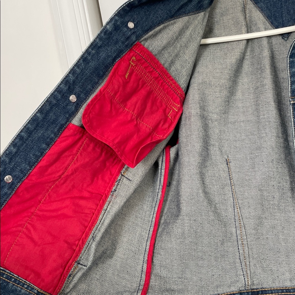 Tommy Hilfiger M Distressed Blue Jean Jacket Metal button closure pockets 2005 - Picture 12 of 16